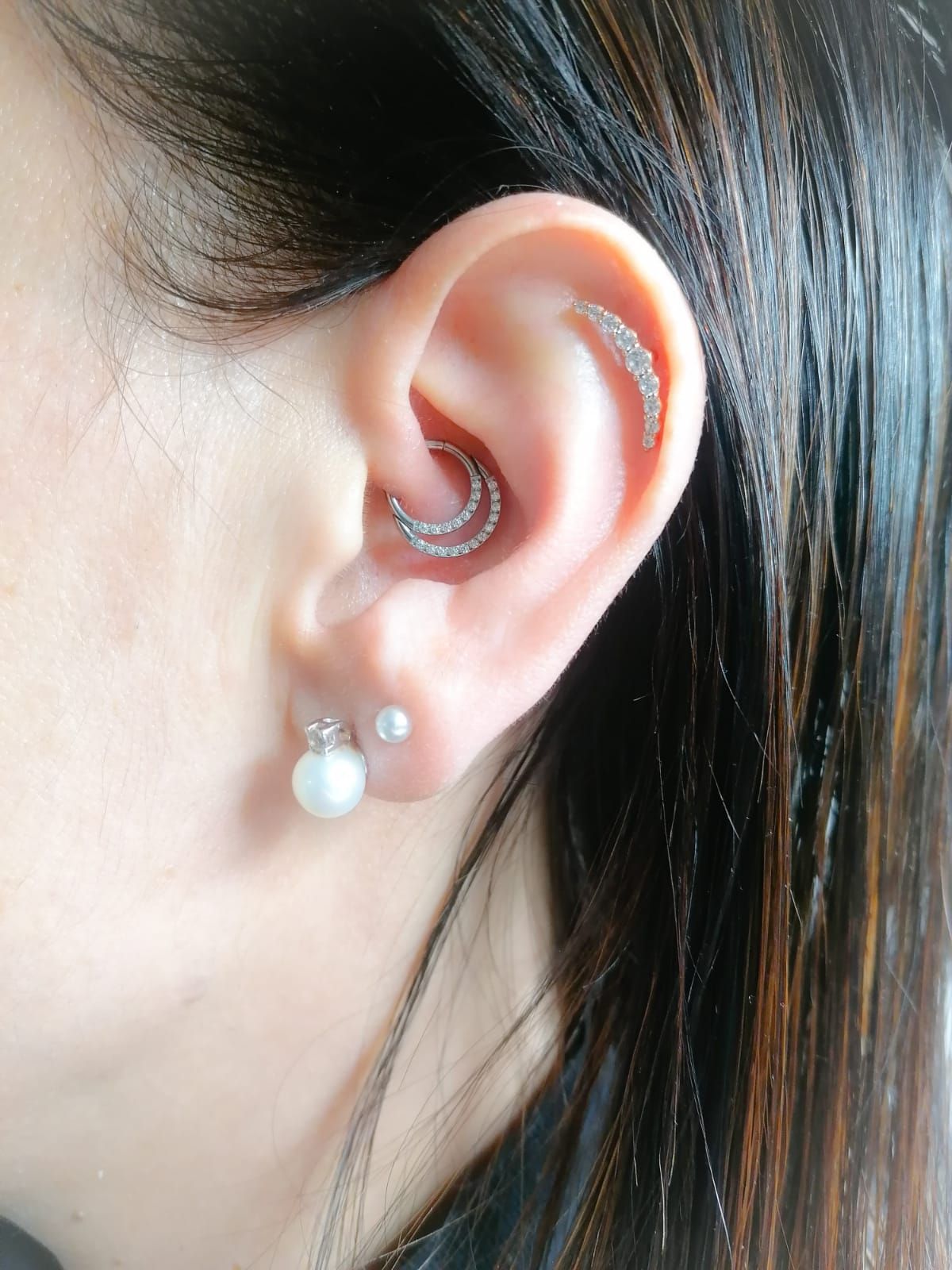 astrid-studio-bolzano-daith-helix-piercing